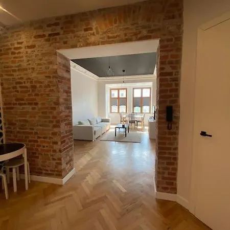 Wyjatkowy Apartament Blisko Rynku Breslau
