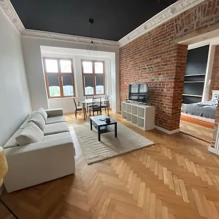 Wyjatkowy Apartament Blisko Rynku *
