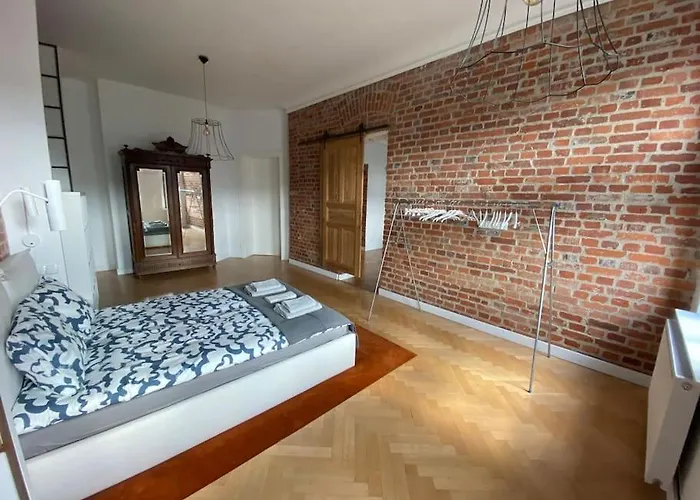 Wyjatkowy Apartament Blisko Rynku Wrocław